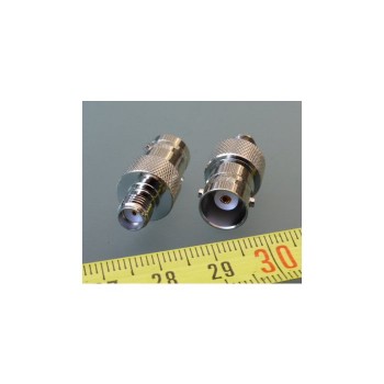 Adaptor, BNC-Female - SMA-Female